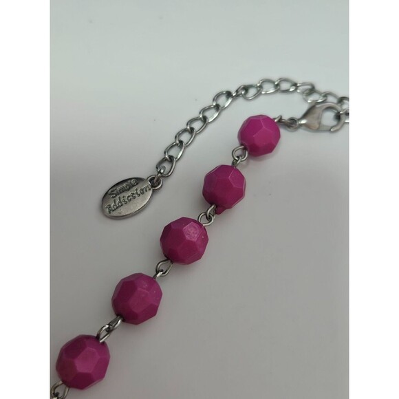 Simple Addiction pink statement necklace - Picture 11 of 14